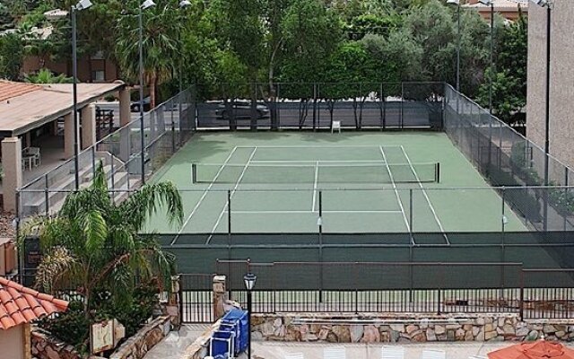 Embassy Suites by Hilton Scottsdale Resort 1