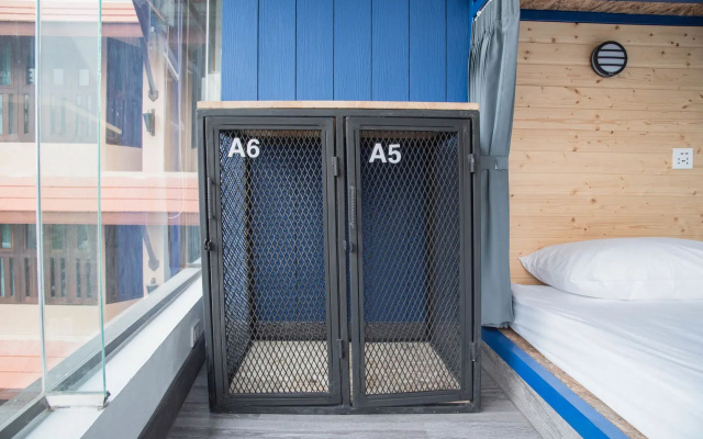 Sleep Terminal Hostel