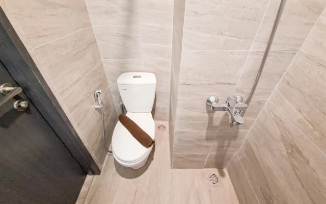 Trendy Studio At Collins Boulevard Apartment