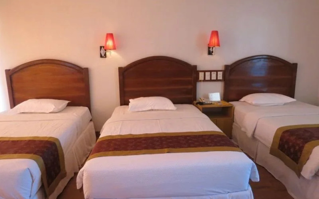 Seas Spring Resort
