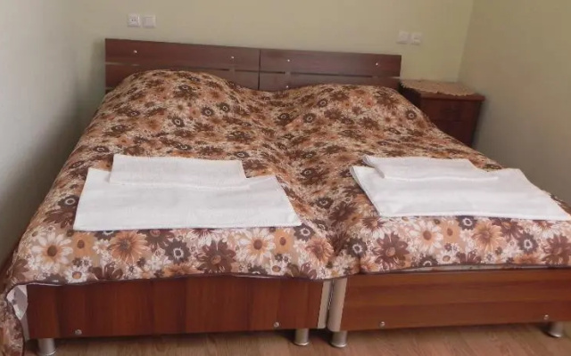 Галавнис Кари
