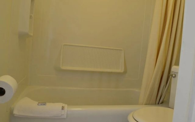 Budget Inn