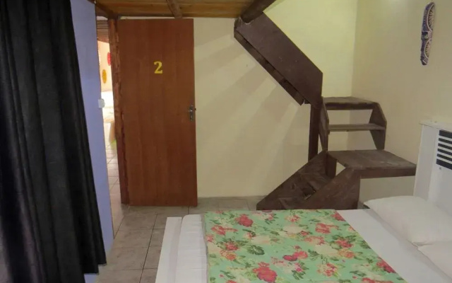 Livia Hostel Pousada