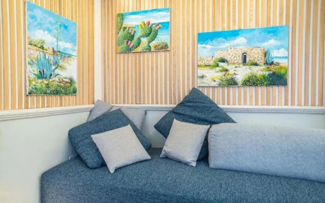 azzurra guest house