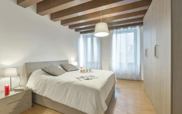 Palazzo Maffei Halldis Apartments