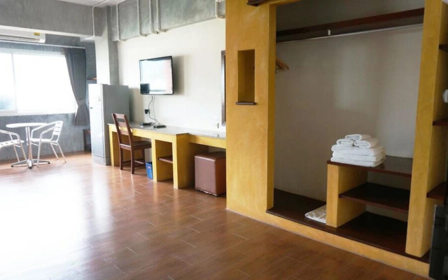 Ingfah Apartment