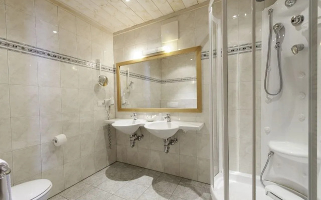 Suitehotel Gampen