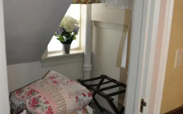 Queen Anne Bed and Breakfast