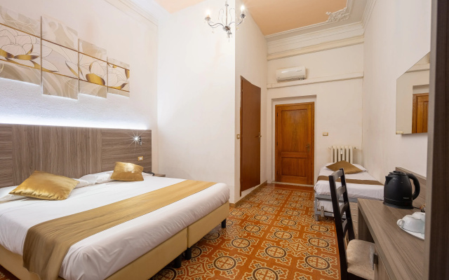 Astrid Hotel