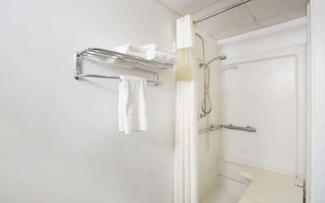 Great Bend Travelodge
