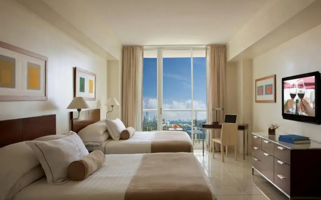 The Ritz-Carlton Coconut Grove, Miami