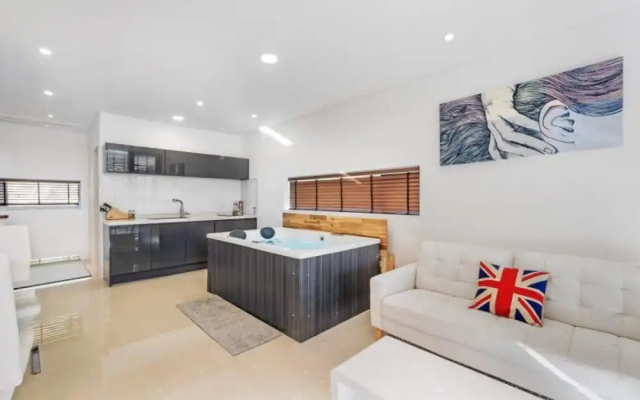 Gangneung the Gray Pension