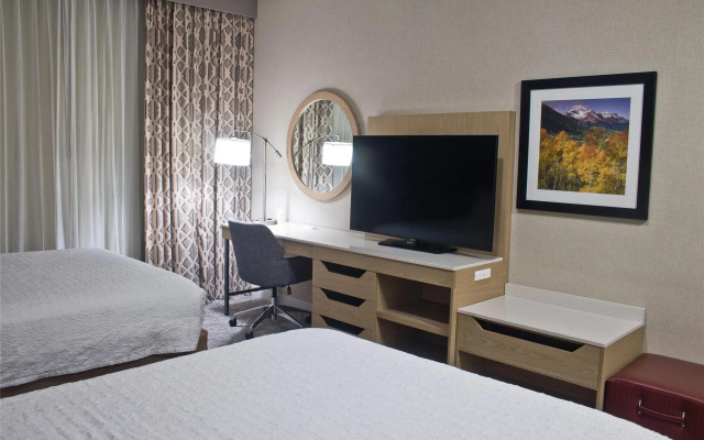 Hampton Inn & Suites Denver-Speer Boulevard