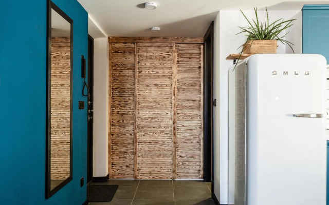 Two level apartment for 5