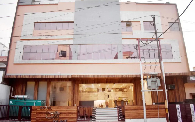 Hotel Uma Palace