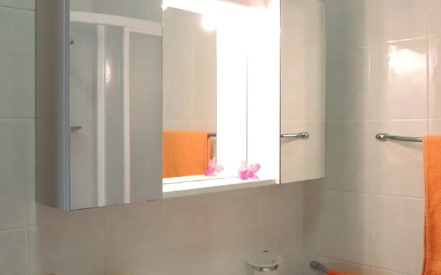 Spacious Flat With Common Pools and Kids'play Area