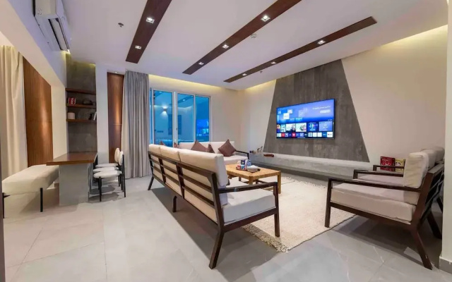 Luxury Apartment in Alwadi