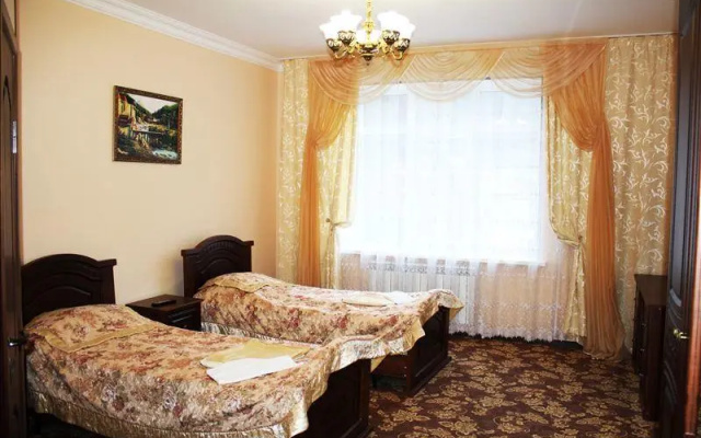 У Аллы
