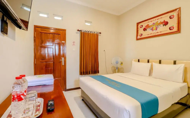Guesthouse Nusa Indah Syariah 2 By Zuzu