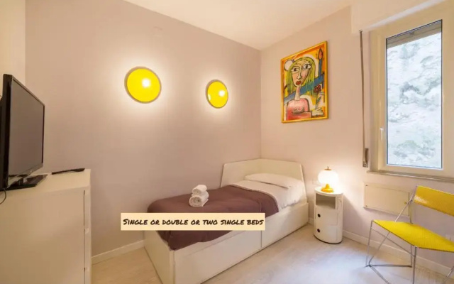 Naima Sea View Design Apartment