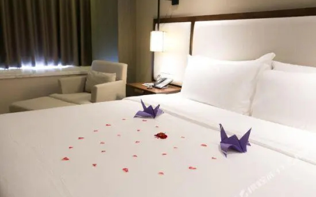 Hot Spring Valley Park Avenue Hotel