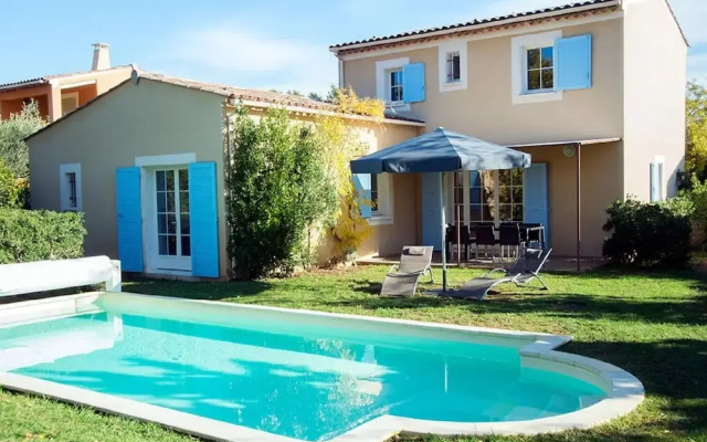 Luxury Provencal Villa With AC, in Charming Luberon Region