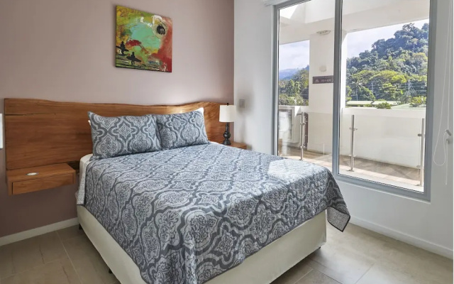 Sunset Blvd 404 2 Bedroom Condo