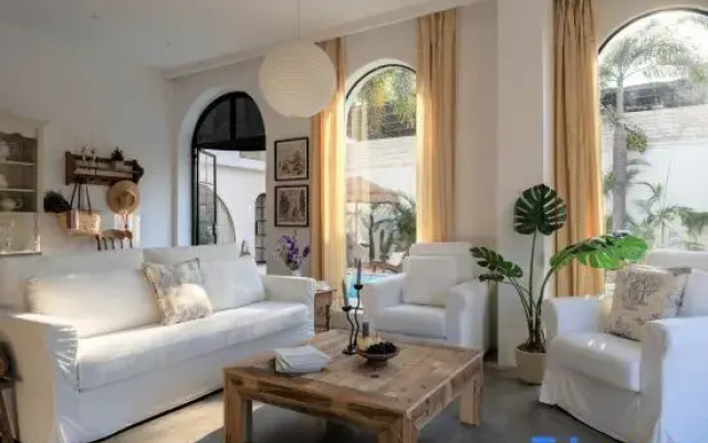 the Cozy Casa