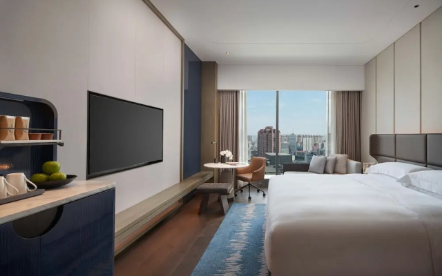 Intercontinental Zhengzhou by IHG