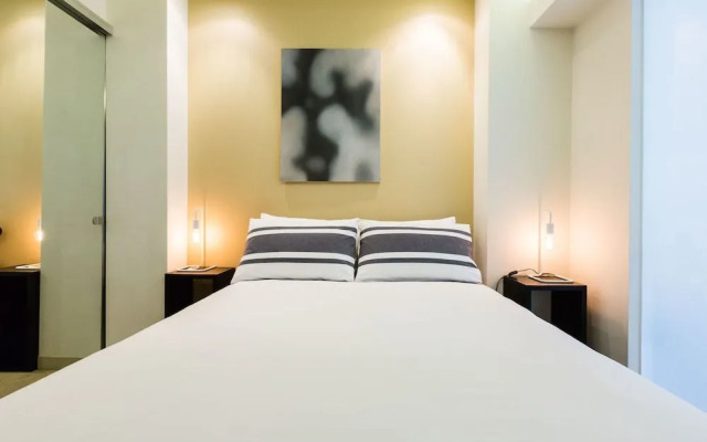 GEM, 1BDR Melbourne Apartment