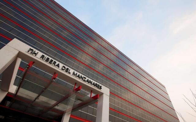 Отель NH Ribera del Manzanares вид на фасад