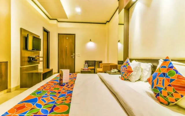 FabHotel First Star