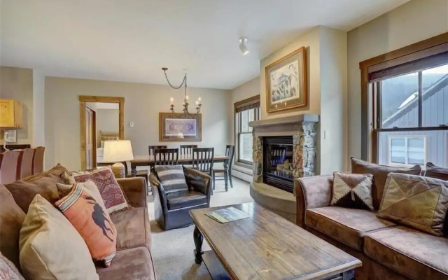 Jackpine Lodge 2 Bedroom Condo