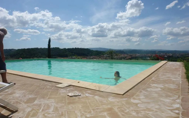 Ginestra Holiday Home