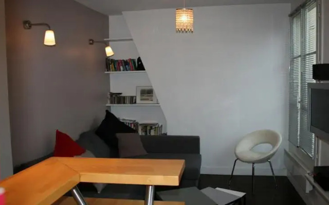 Sevigne apartment