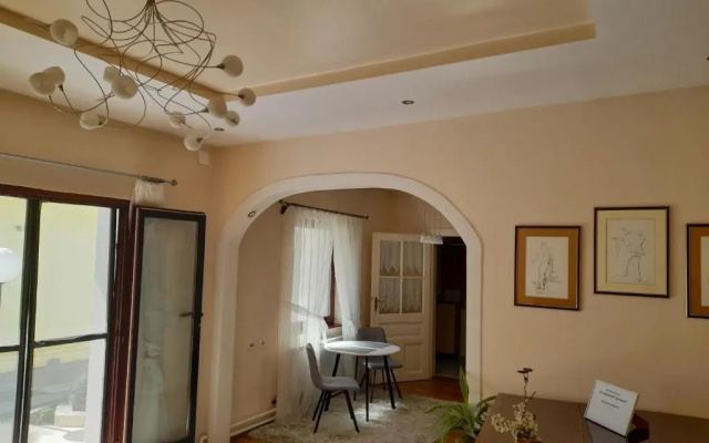 DR Apartment