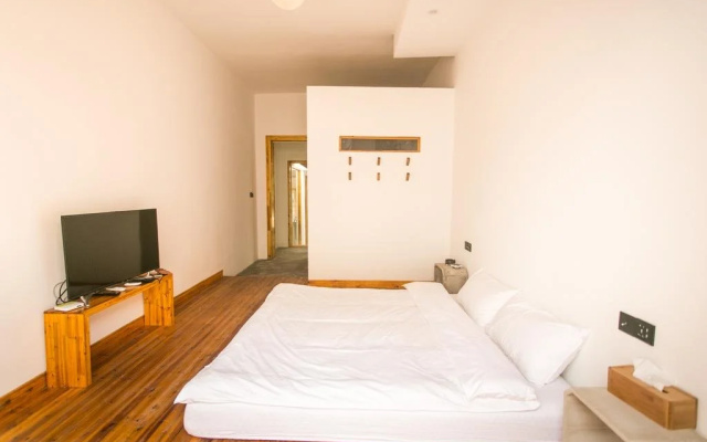 Yiyun Boutique Inn (Tongli Juepin Design)