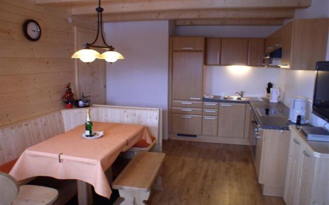 Dreimäderlhaus