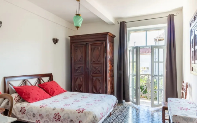 Elegant Holiday Home in Olonzac With Private Swimming Pool