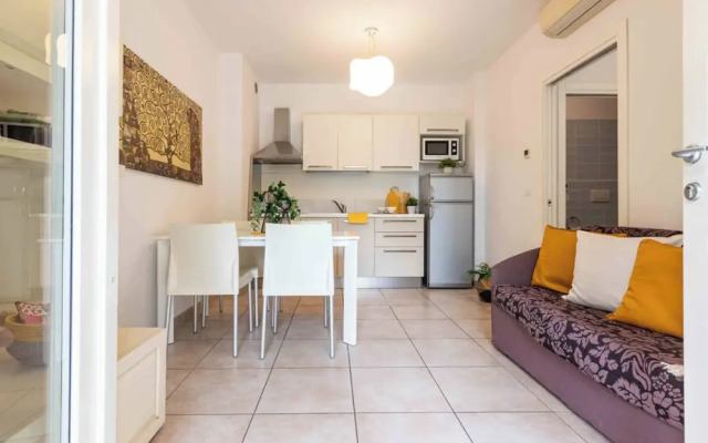 Nice Apartment With Huge Swimming Pool and Solarium