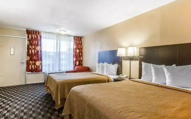 Quality Inn Ada