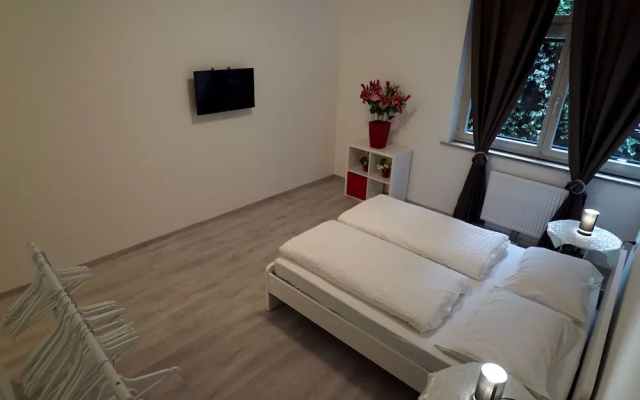 Mary's Rooms