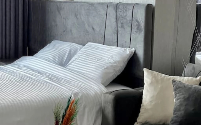 bati: 307 · Studio Apartment near Mall of Istanbul