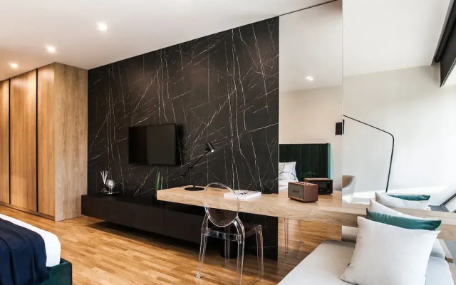 Side by Side Suites in Athens Riviera by The Olon