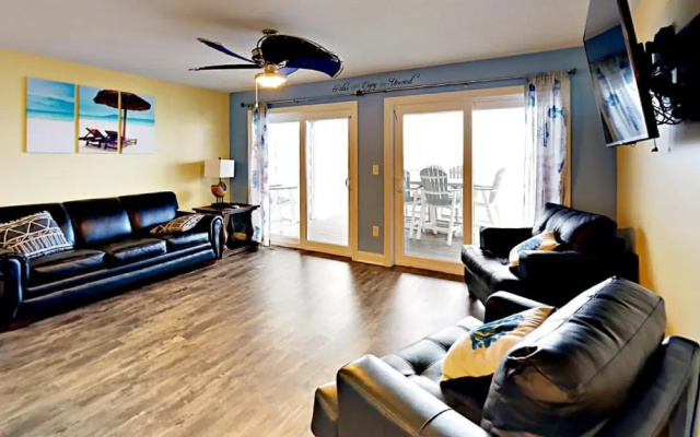 Put-In-Bay Waterfront Condo #103