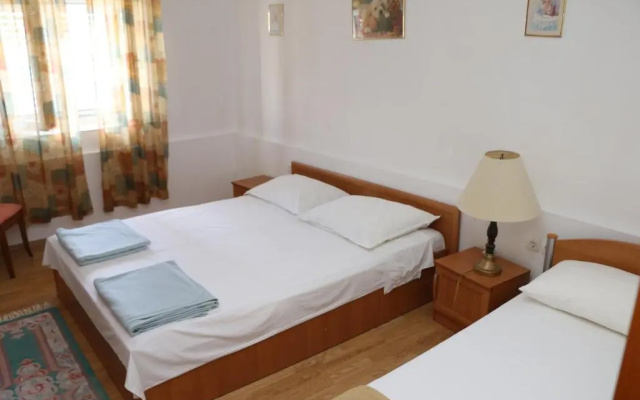 Apartment Grgas-Tucilo