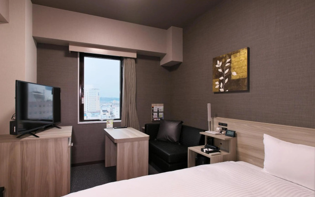 Hotel Route Inn Toyama Ekimae
