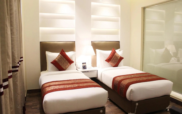 OYO 2637 Hotel Picasso Prive