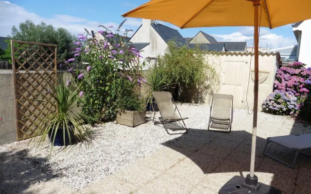 Semi-Detached House, Port-Louis