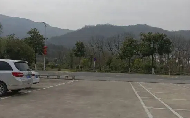 Jixiangju Homestay